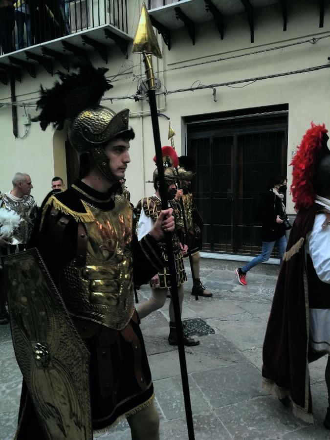 Stranizza D'Amuri, Al Capo Vero Cuore Di Palermo Vedi Anche Atoca1 Buitenkant foto